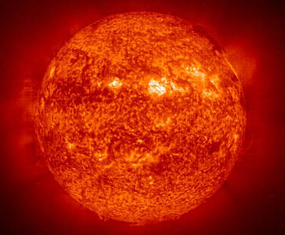 Снимок активного Солнца в ультрафиолетовых лучах